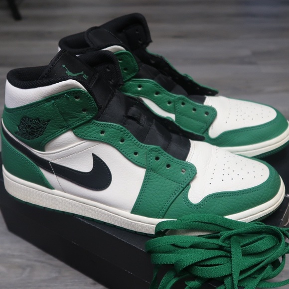 Jordan | Shoes | Nike Air Jordan S Mid Pine Green Green Laces | Poshmark